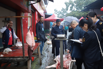 鶴城區:多部門聯合打擊“白板肉” 守好人民群眾“舌尖上的安全”